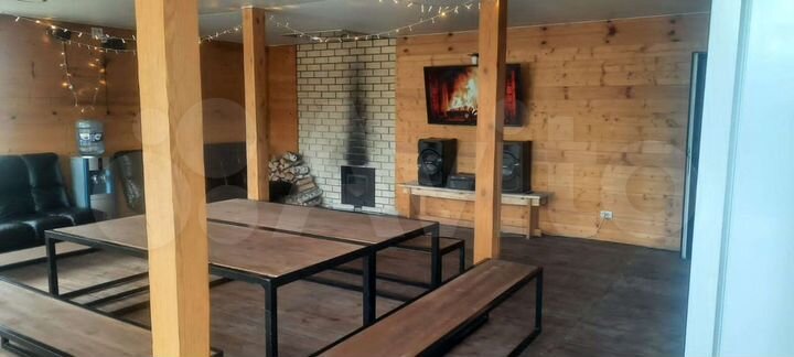 Коттедж 240 м² на участке 10 га