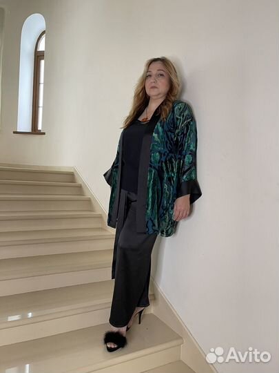 Женская двойка из панбархата и шелка