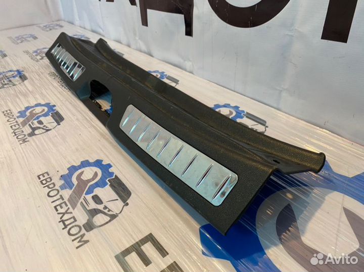 Накладка багажника Mercedes B-Klass W245 200 CDI