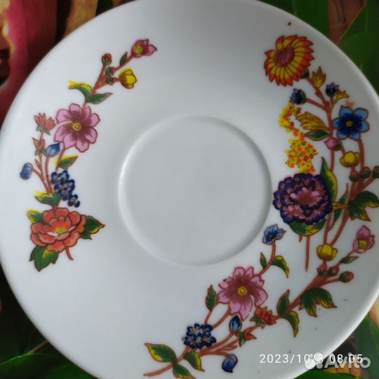 Набор столовой посуды на 6 персон