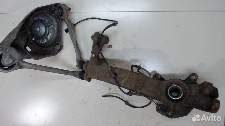 Ступица (кулак, цапфа) Audi A8 (D2), 1997