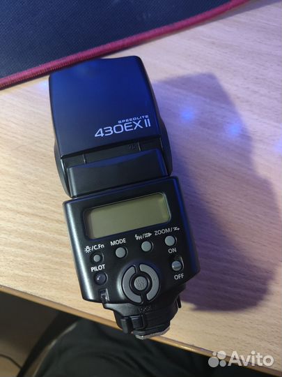 Вспышка камеры canon Speedlite 430EX ii