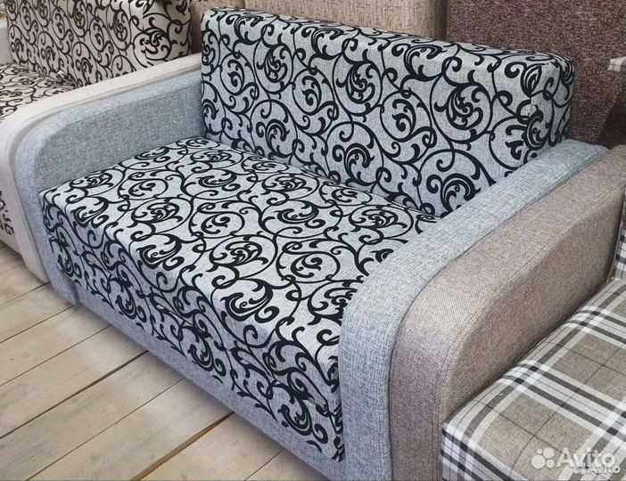 Диван(Бесплатная доставка)