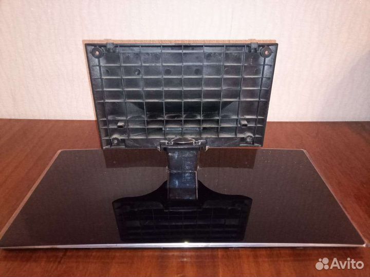 Подставка для телевизора