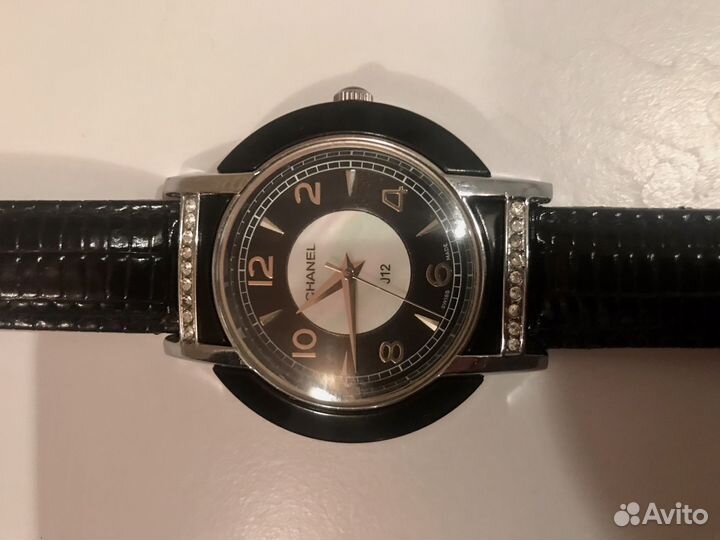 Часы chanel j12