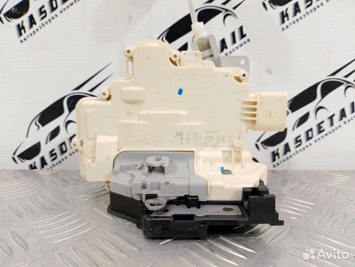 Замок боковой двери задний правый Audi Q7 4L 3.0