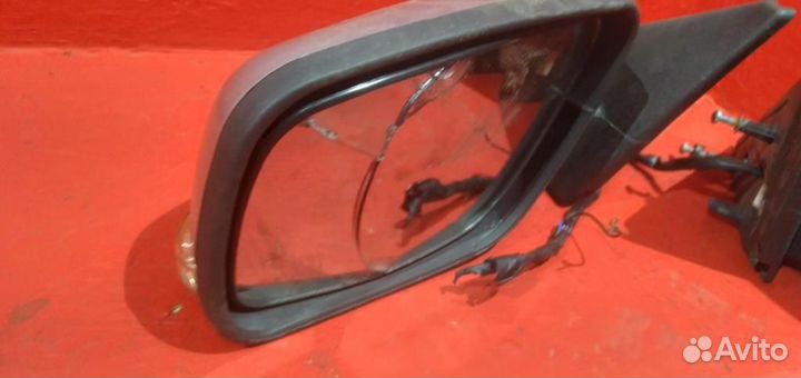 Ваз 2110 эл.зеркала к-кт с повторителями дефект
