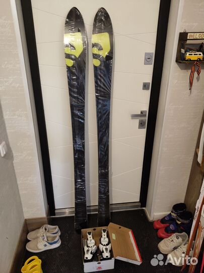 Горные лыжи salomon bbr 8.9 176 см. новые