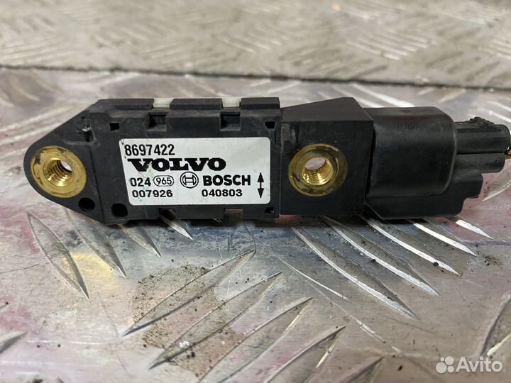 Датчик удара Вольво хс90