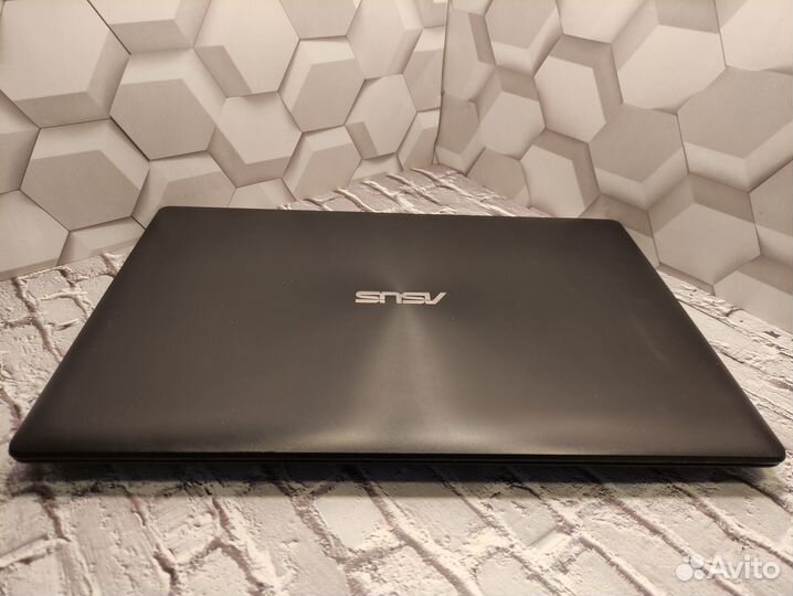 Ноутбук Asus на intel/15 Дюйма/SSD 512GB/Офис