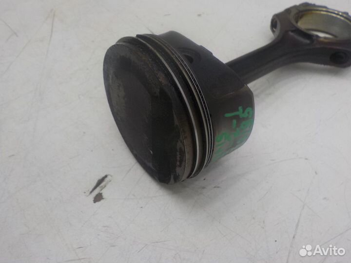 Поршень на Hyundai Solaris