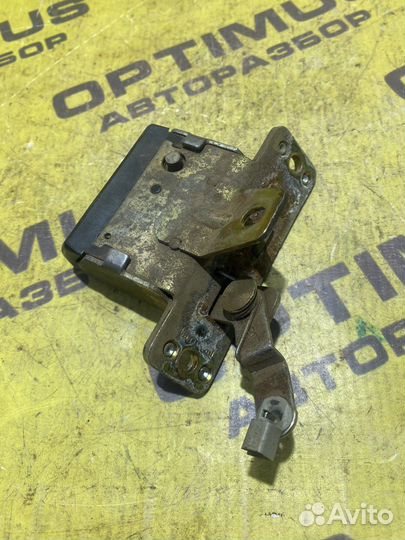 Замок багажника Opel Astra G