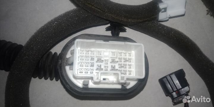 Проводка двери передняя правая Hyundai Getz