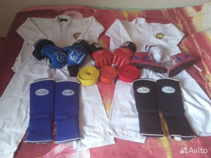 Спортивная экипировка для единоборств