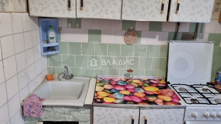2-к. квартира, 50 м², 6/9 эт.