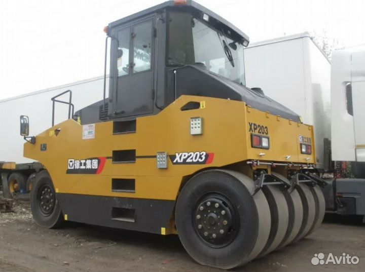 Дорожный каток XCMG XP203, 2023