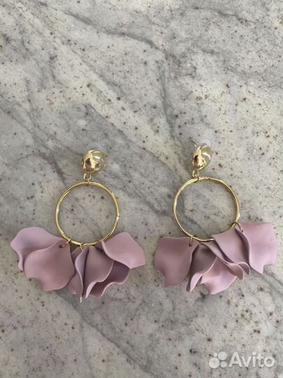 Серьги с лепестками