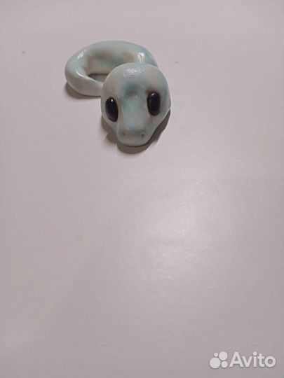 Голубая змея из полимерной глины, Голуба -жёлтая