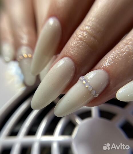 Маникюр, наращивание, гель-лак