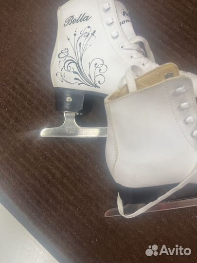 Коньки фигурные женские 40 размер