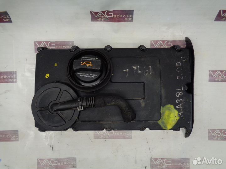 Клапанная крышка VAG VW 2.0 TDI BLB BKP