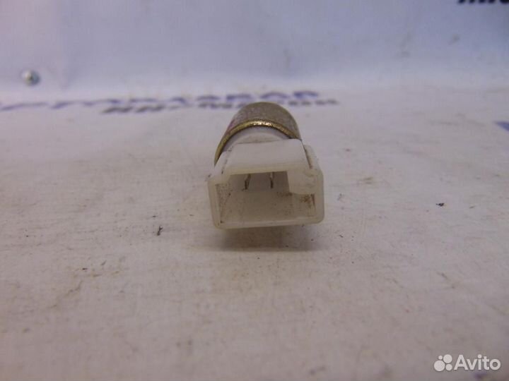 Датчик педали сцепления для Hyundai HD 35-78 2003г