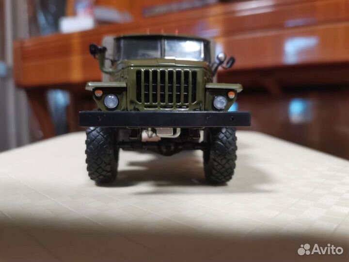 Модель грузовика урал 4320 1:43 металл