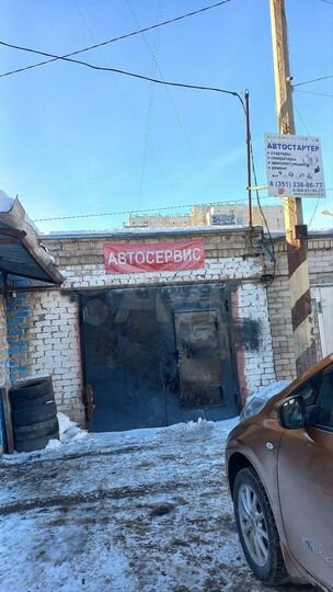 Гараж, > 30 м²