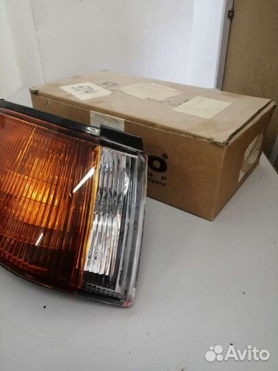 Указатель поворота правый Mazda 323 89- 2161524RAE