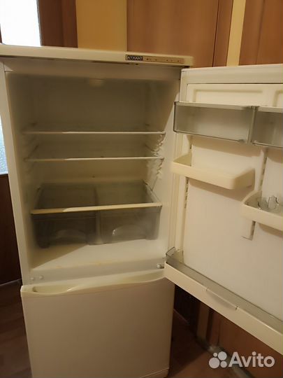 Холодильник атлант бу