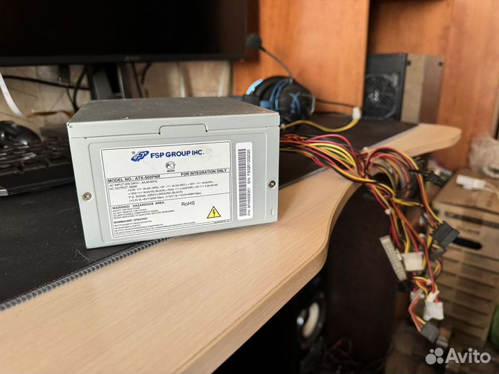 Блок питания FSP 500W для пк