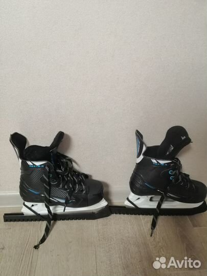 Коньки хоккейные детские 37 размер