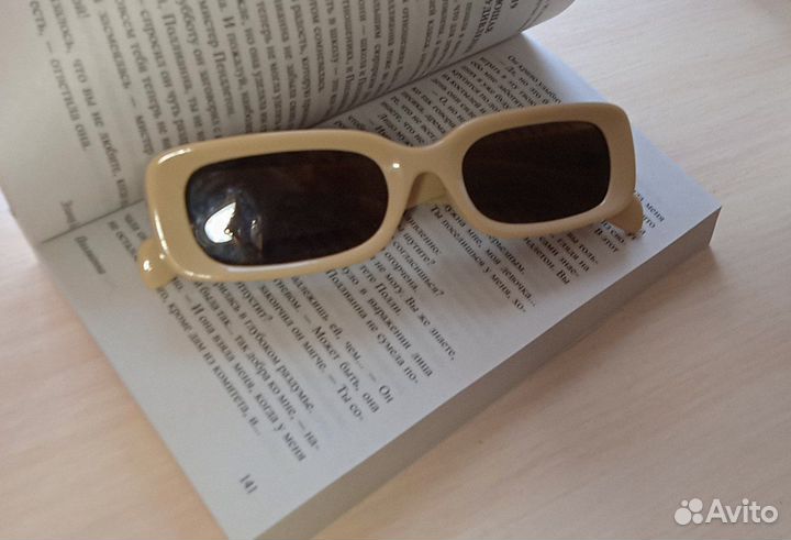 Солнцезащитные очки