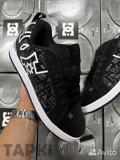 Кроссовки DC Court Graffic