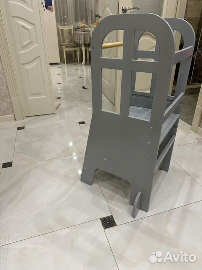 Башня помощника монтессори