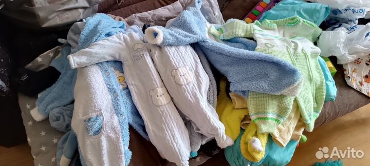 Теплые костюмы на новорожденных