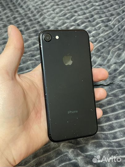 iPhone 7, 32 ГБ