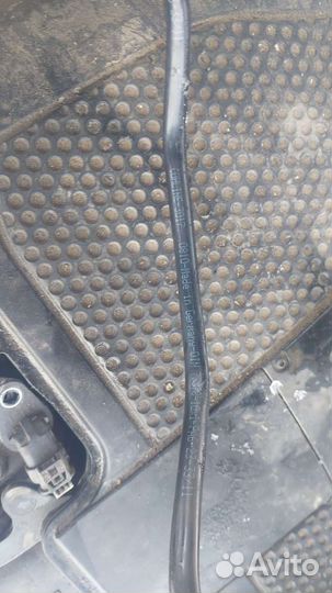 Трубка вентиляции картерных газов mercedes W212