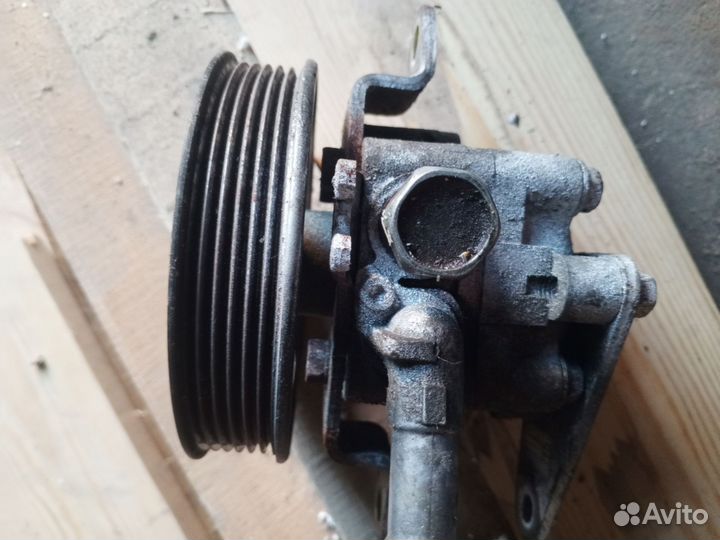 Насос Гур Nissan