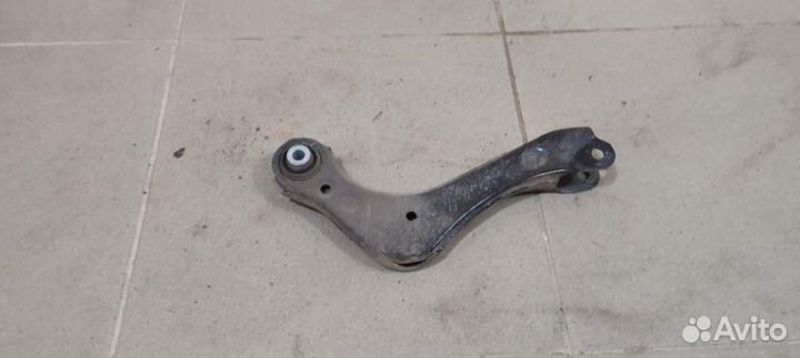 Рычаг задний верхний правый Toyota RAV 4 2019- 487
