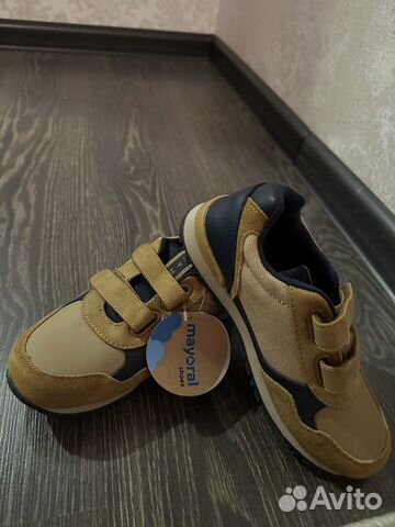 Новые кроссовки mayoral