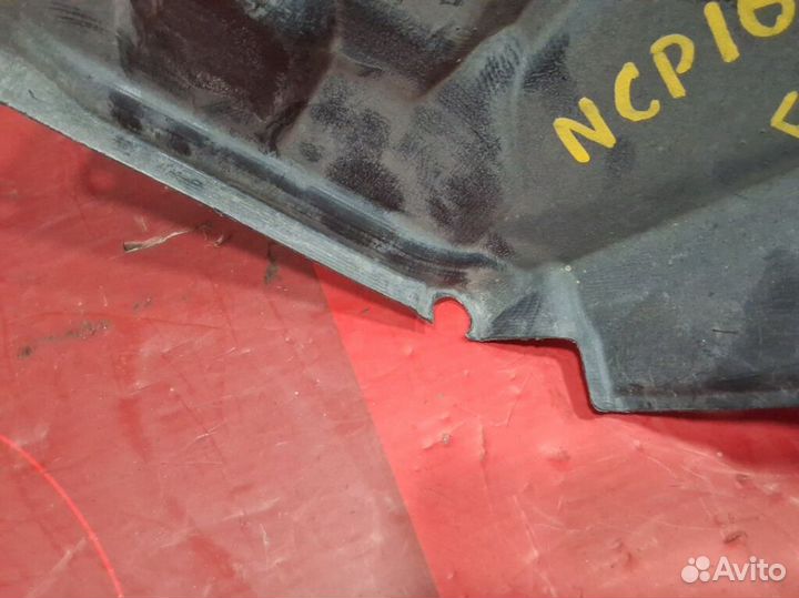 Защита двигателя 51442-52160 на Toyota Probox NCP1