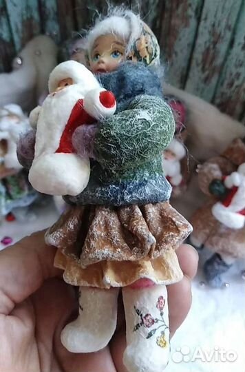 Ватные игрушки Девочка с Дедом Морозом