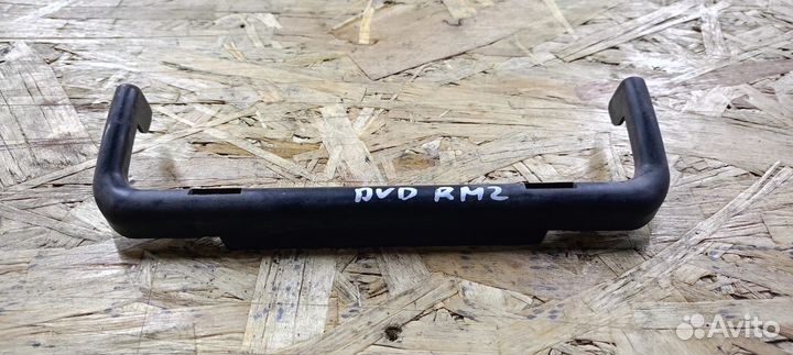 Пластик двигателя Renault Megane