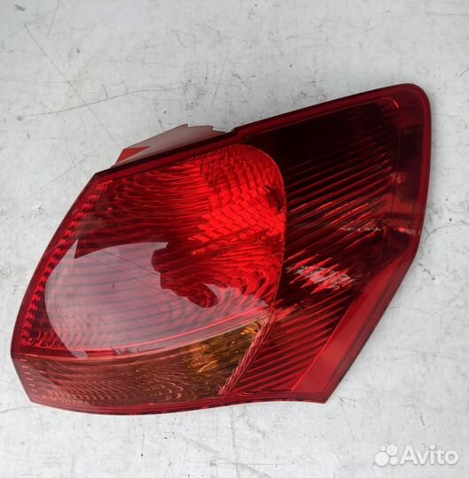 Фонарь задний правый R в крыло Киа Kia Венга Venga