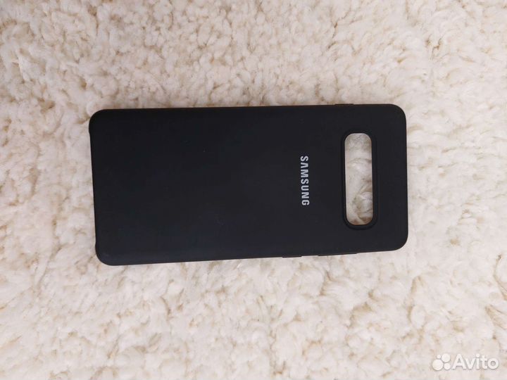 Чехлы на Samsung S10+