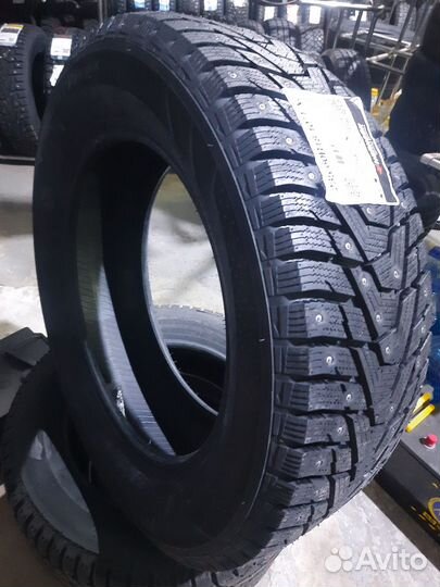 Hankook Winter i'Pike X W429A 235/60 R18 107T