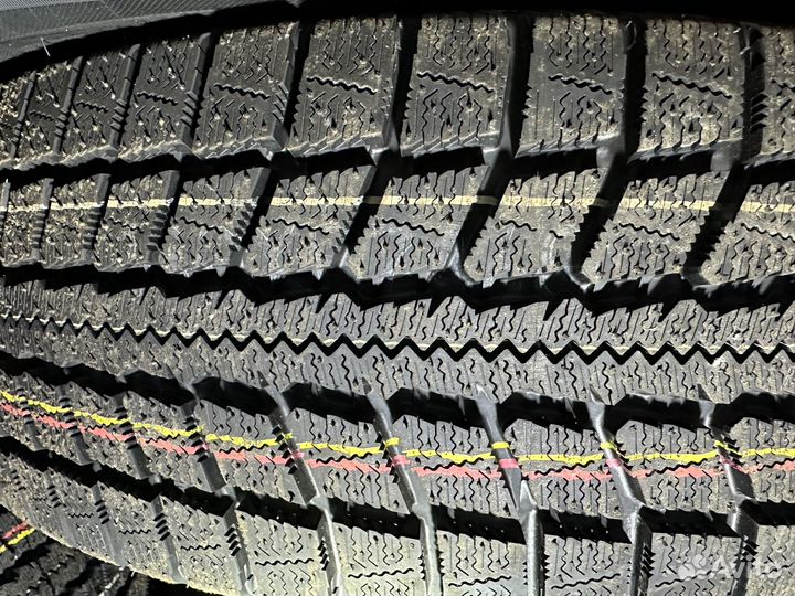 Nitto SN3 Winter 215/65 R17 99H