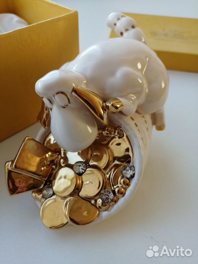 Фигурка барашек фарфор Lefard