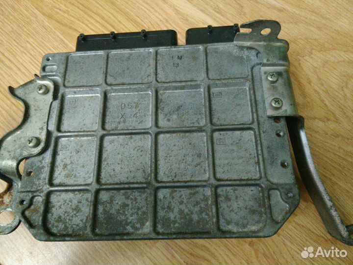 Контрактный эбу Toyota 1,8